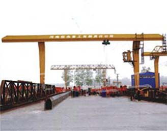 工程門(mén)式起重機(jī)高清圖片展示——河南信杰重工有限責(zé)任公司專(zhuān)業(yè)起重設(shè)備